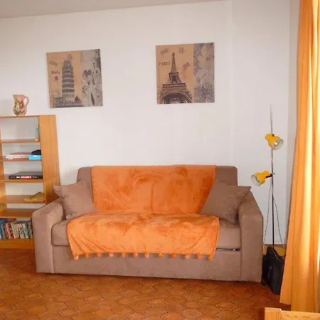 Avenue Des Marsouins Apartment